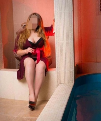 Екатерина, 23 года, 4 размер груди